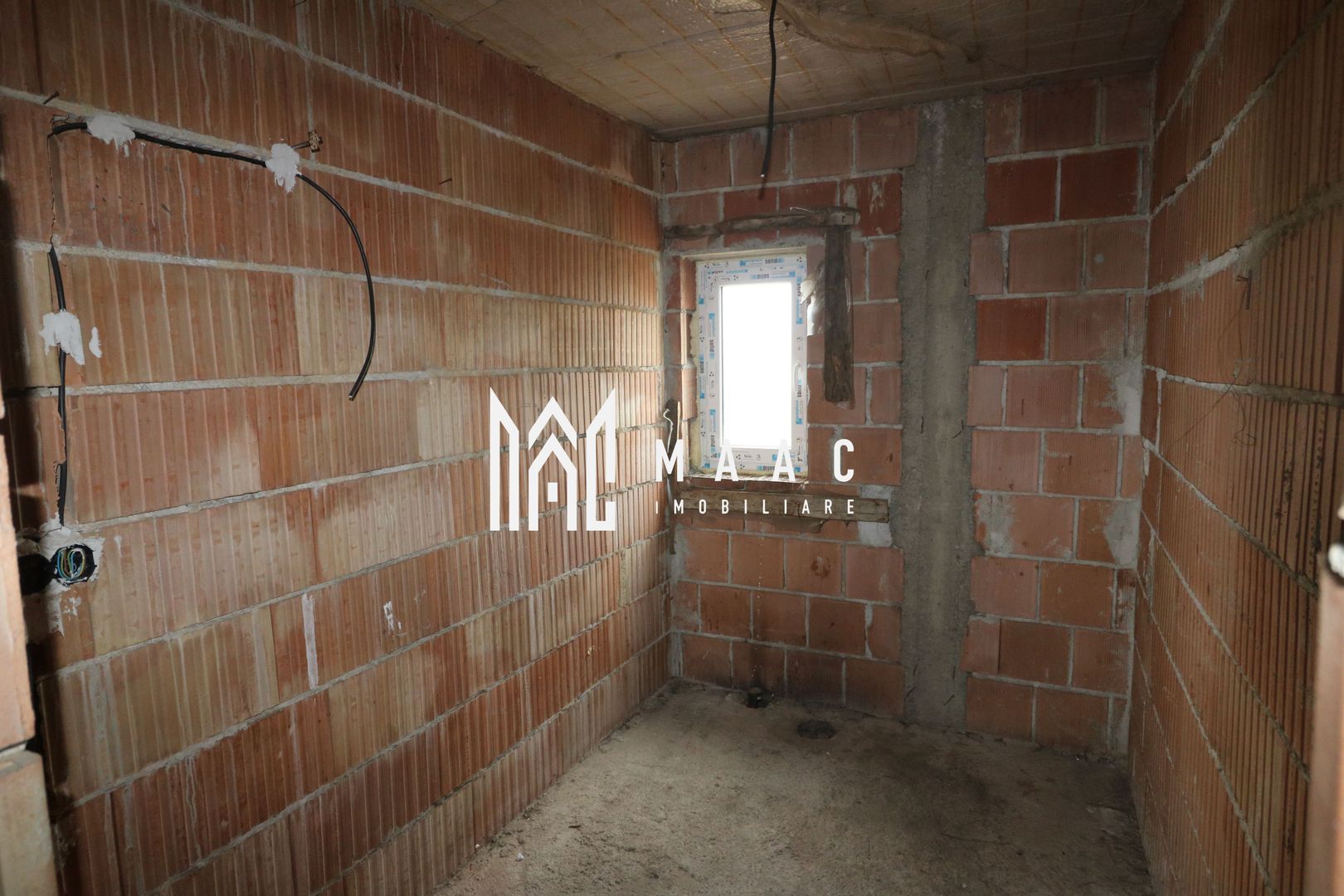 Casa 4 camere | 2 bai, 2 dressing-uri | Zona Veterani - Poză 3