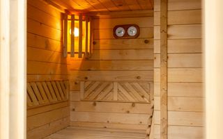 CASA INDIVIDUALA IN CENTRUL ISTORIC AL SIBIULUI - Poză 10