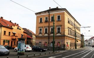 Casa cu Lacăt – proprietate istorică pentru o investiție cu identitate - Poză 1