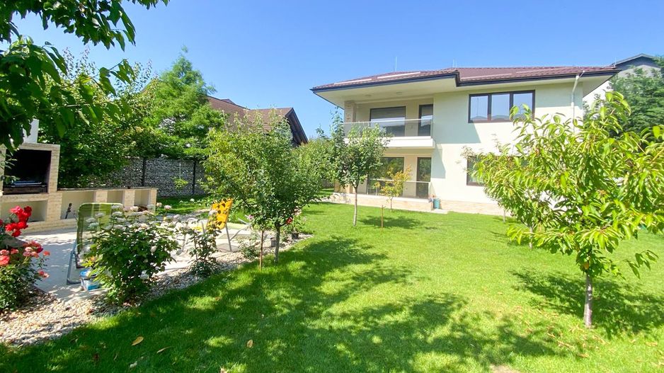 Vânzare vilă 8 camere | Grădină 500mp | 3 locuri de parcare - Poză 33