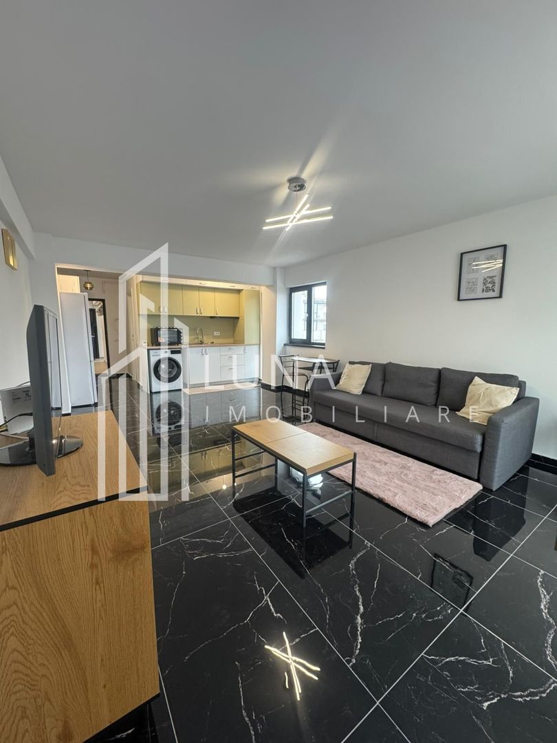 Garsonieră Bloc Nou | Coresi | Parcare Subterană | Pet Friendly - Poză 1