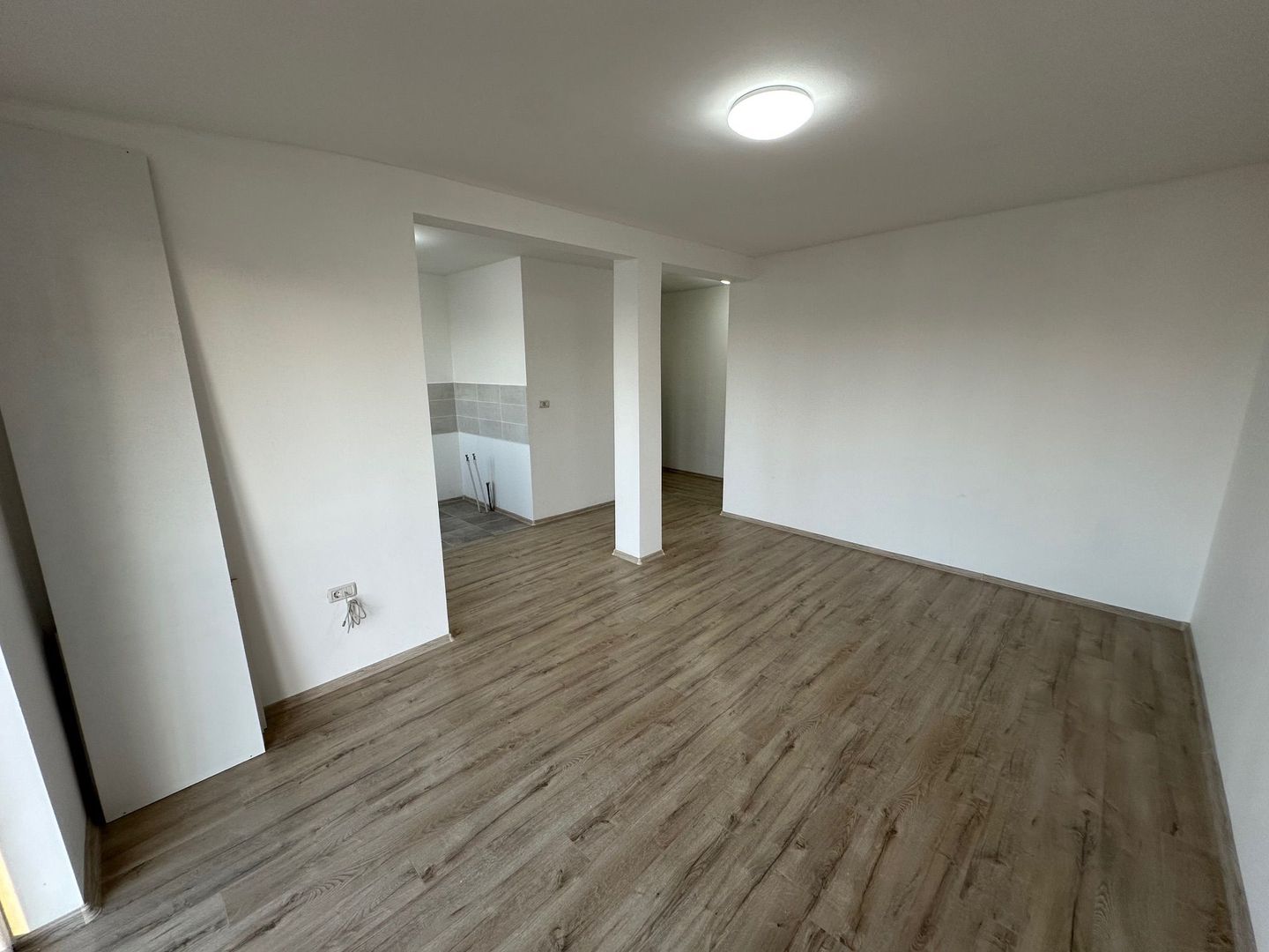 Apartment 3 camere 75 mp utili - Poză 5