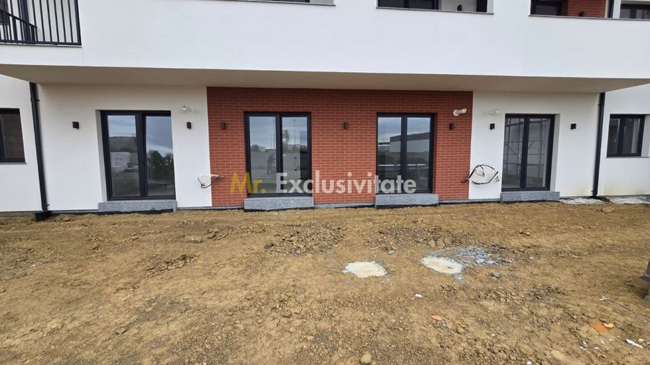 De vânzare apartament 2 camere ansamblu de locuinte Micro 9 in Satu Mare - Poză 13