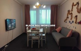 De vanzare Apartament 2 camere zona Centrala - Bloc cu lift