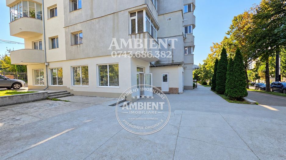 DE ÎNCHIRIAT – SPAȚIU COMERCIAL - 114 mp, ZONA CRUCEA GĂRII – VASLUI - Poză 2