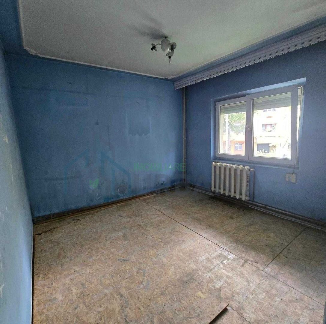Apartament 3 camere decomandat, strada Neculau - Petru Poni, Iași - Poză 4