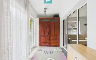 Casă renovată în localitatea Lazuri, Arad - Poză 3