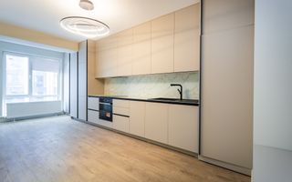 Vânzare, apartament, 2 camere, strada Calea Ieşilor, Sculeni - Poză 2