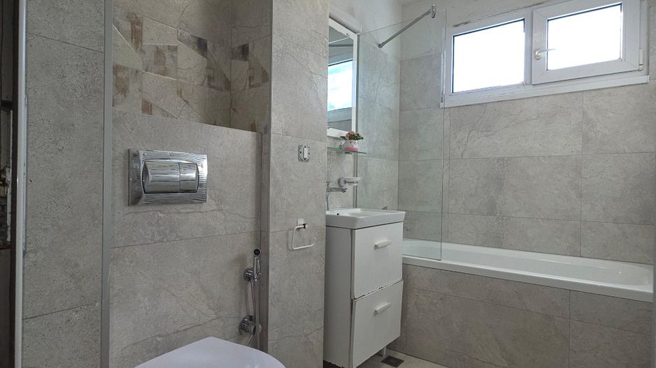 Apartament 2 camere, zona Astra/Planete - Poză 10