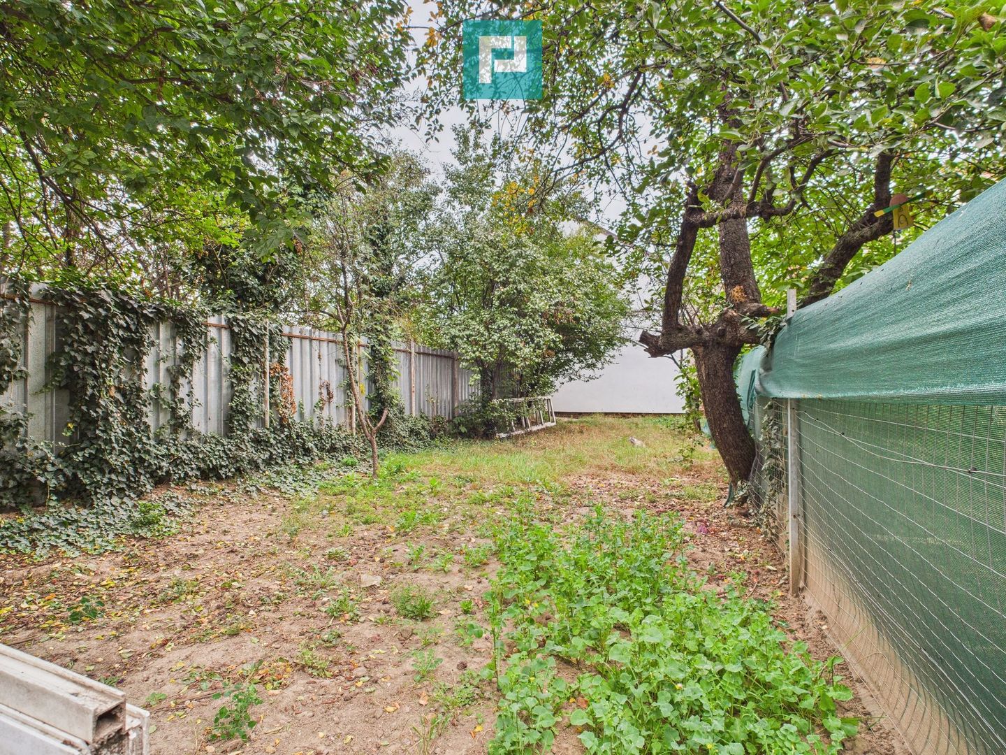 Casă 2 camere + anexe, teren 234 mp. - Poză 8