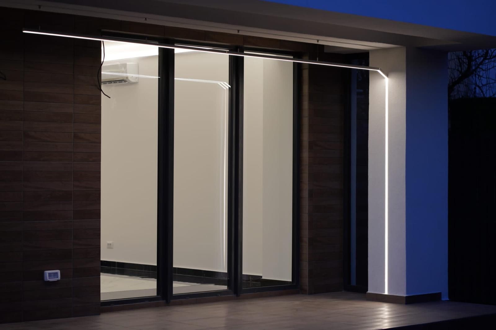 Ansamblu de 6 vile, ideale pentru clinică medicală sau investitie - Poză 1