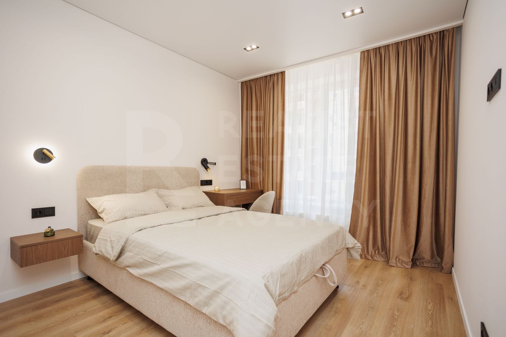 Vânzare, apartament, 2 camere, str. Regina Elizabeta, Durlești. - Poză 13