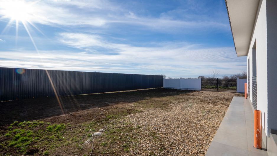 Casa noua cu 3 dormitoare 2 bai lângă inel metropolitan - Poză 12