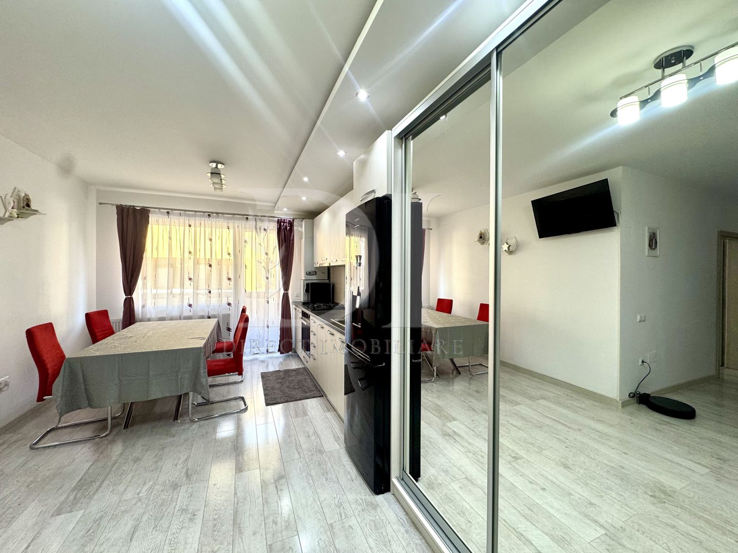 Apartament la cheie | etaj intermediar | Zona Terra - Poză 3