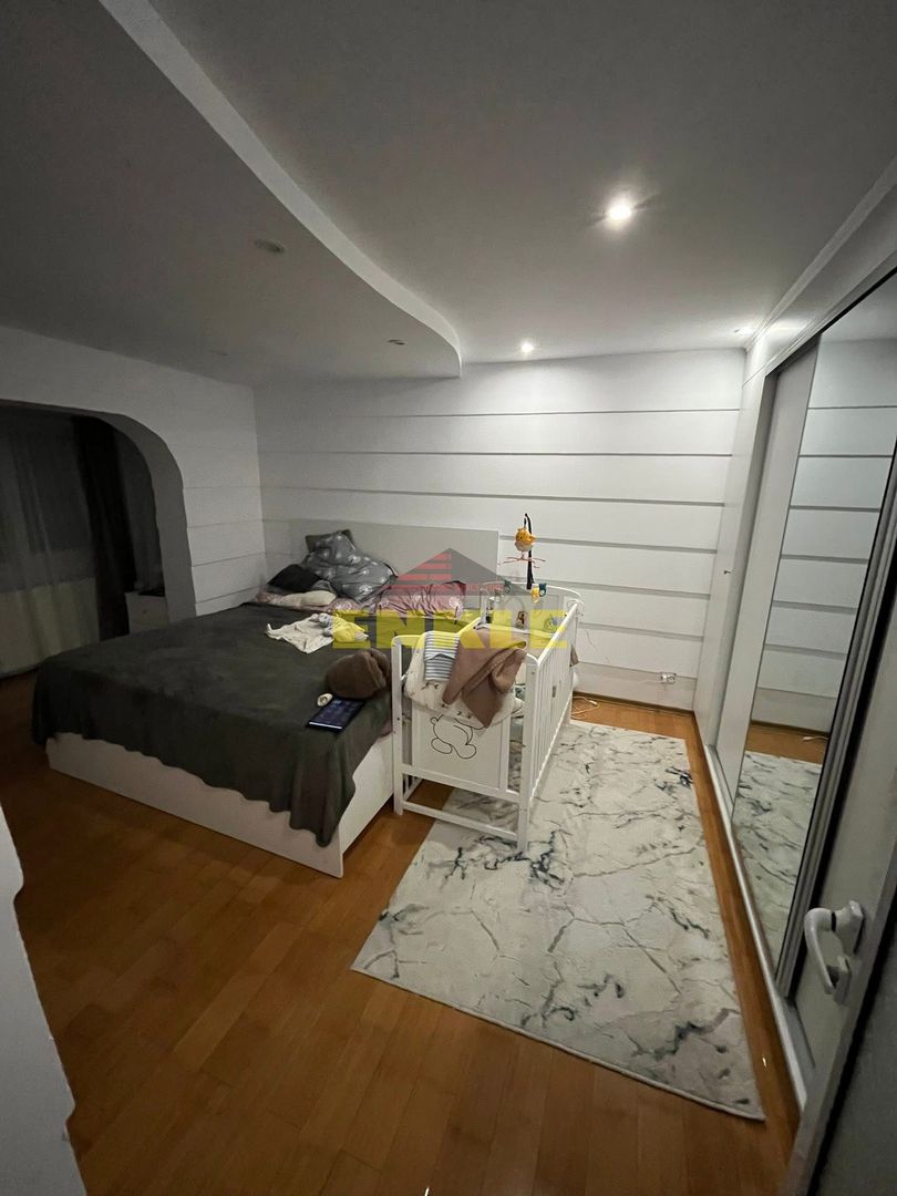 De vânzare apartament 3 camere – zona Stejari - Poză 5