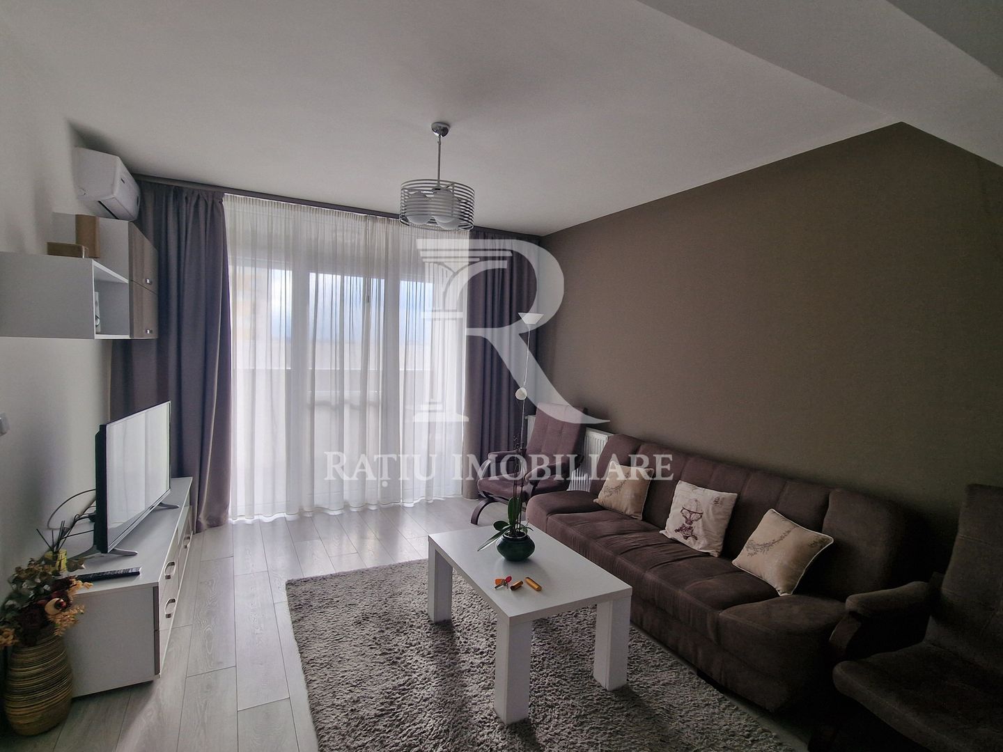 Apartament cu 2 camere | Parcare Subterana | Iosia | Oradea - Poză 1