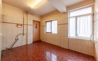 Gavana | 3 camere | Loc de parcare si boxa incluse - Poză 3