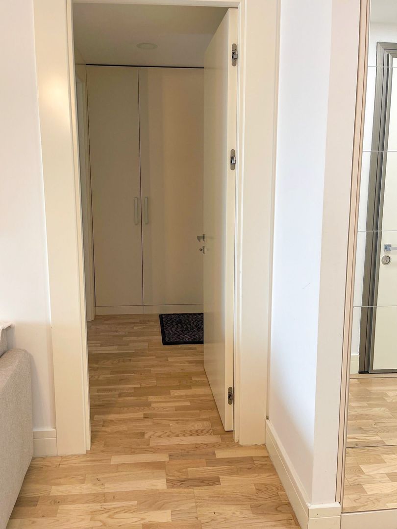 Închiriere apartament 2 camere, 68mp - Poză 6