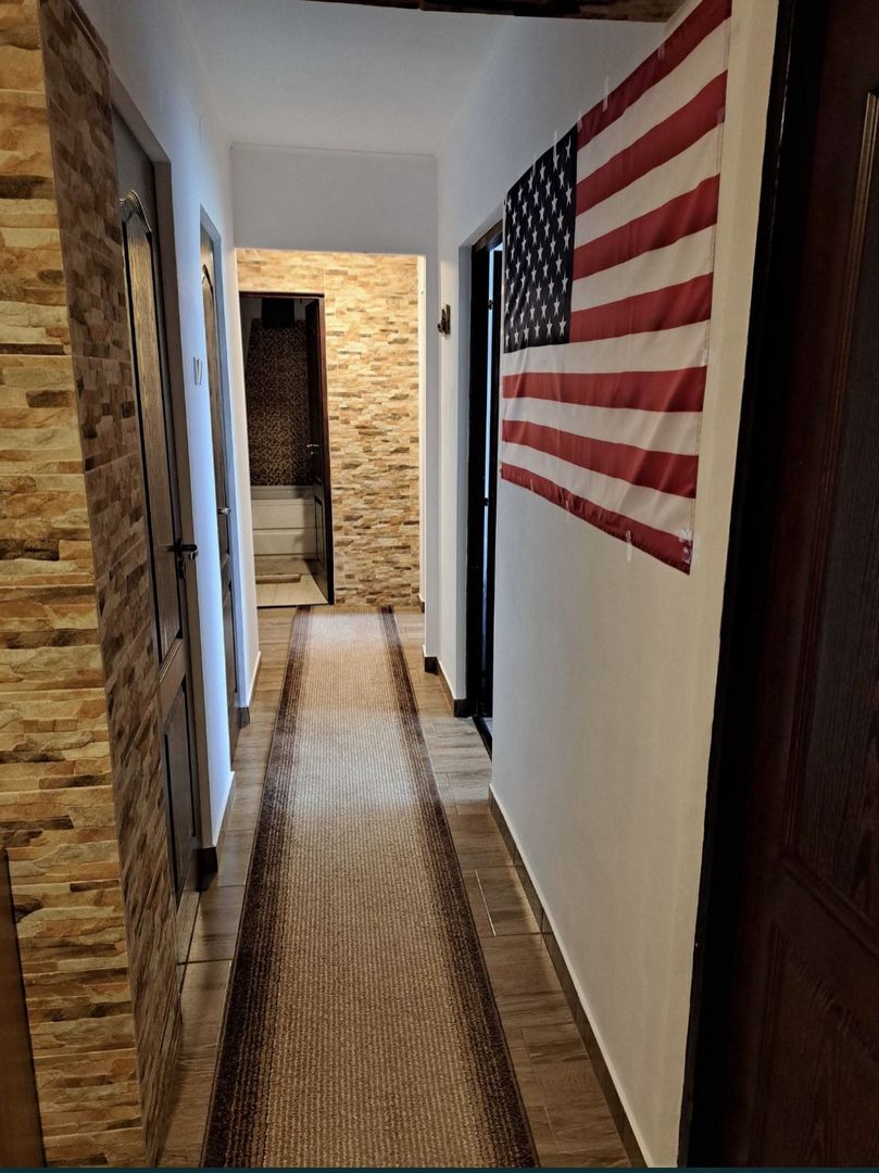 Apartament 3 camere Casa de cultura - Poză 3