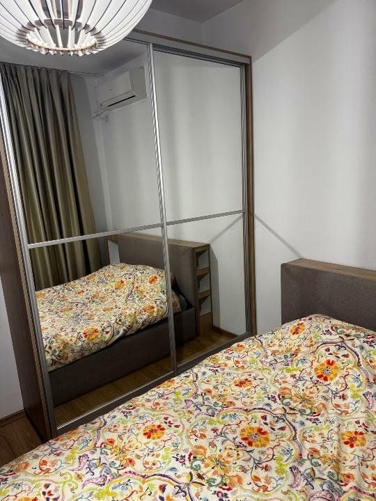 Proprietar - Vand apartament 2 camere mobilat la 5 minute de metrou Jiului - Poză 9