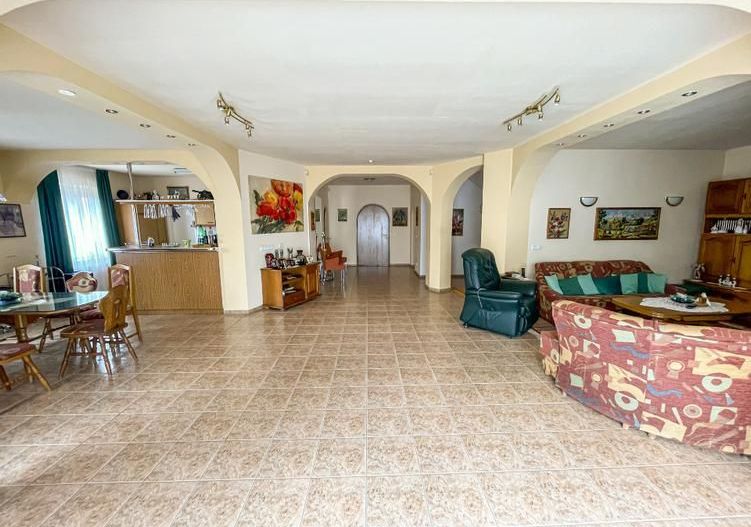 BRASADAS vinde casă tip D P M cu teren 17 ari in Bercu Roșu. - Poză 3