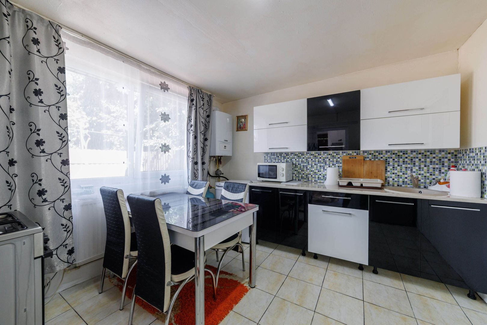 Casa la pret de garsoniera | Zona Lunca Argesului – Scenic, Pitesti - Poză 7