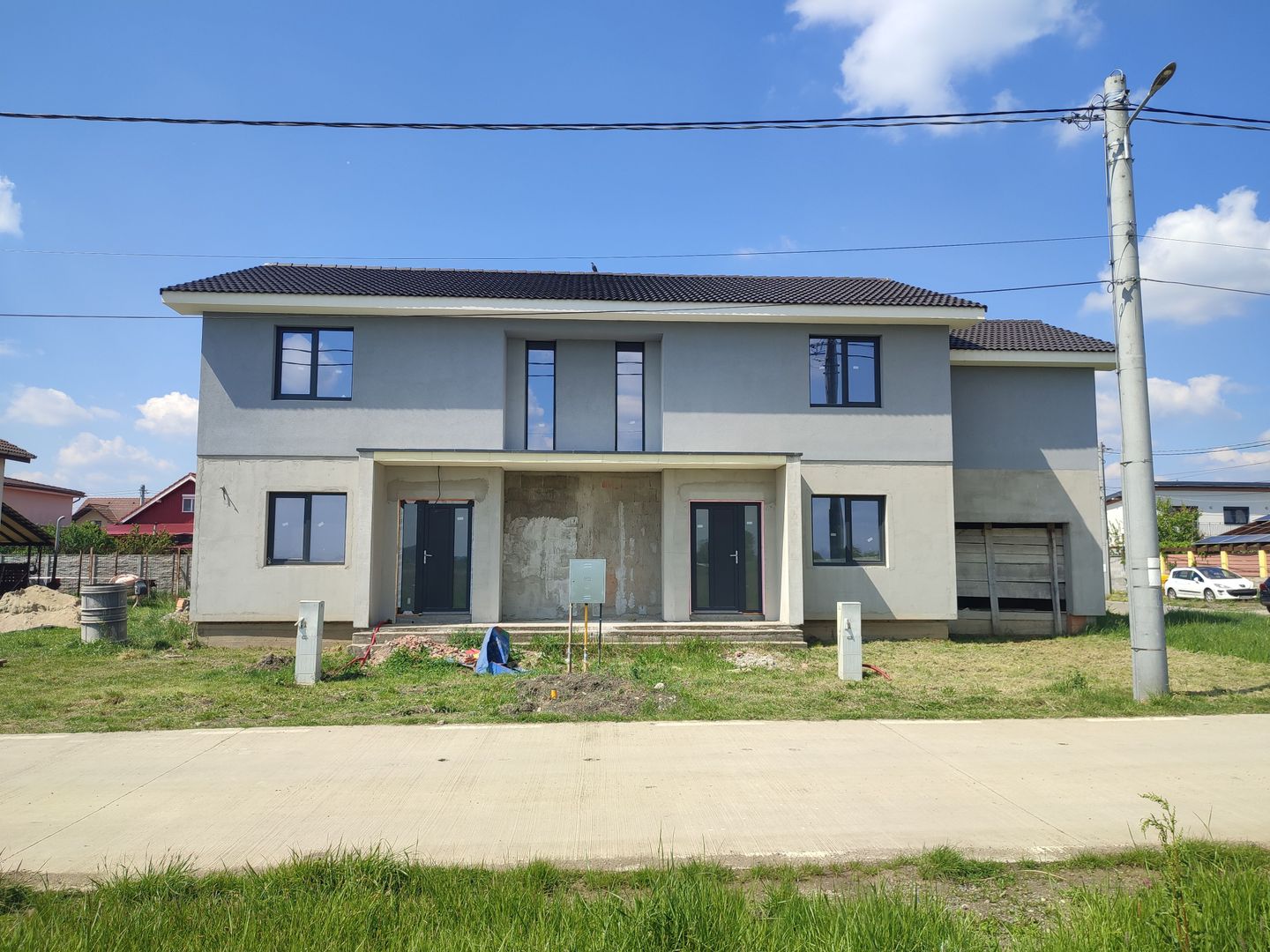 Sanandrei Duplex cu Garaj, Drum Afaltat, Acces rapid. - Poză 1