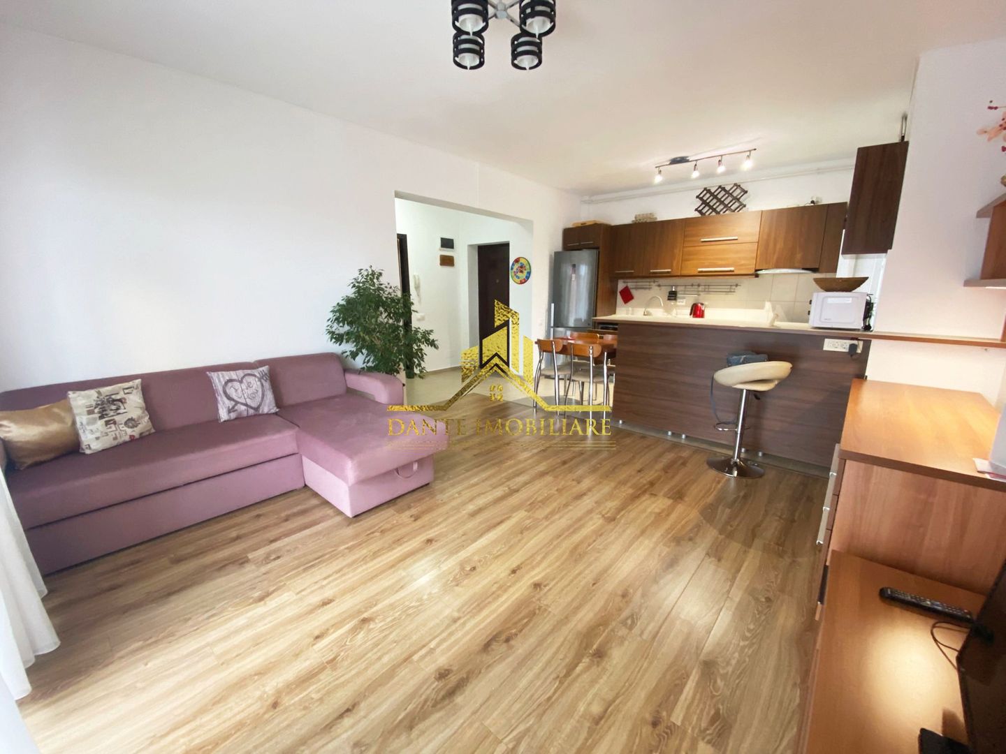 2 camere, mobilat modern, bloc nou, balcon,  parcare, Gheorgheni - Poză 1