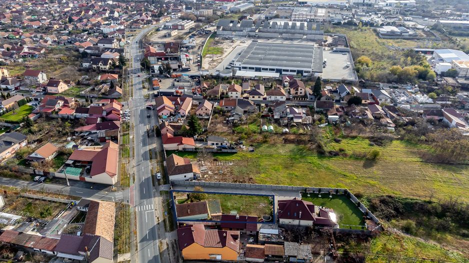 Teren 871 mp - str. Poetului - potential comercial - COMISION 0% - Poză 4