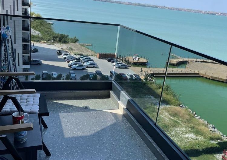 Apartament 2 camere vedere panoramica la lac, Parcare privata - Ocazie - Poză 1