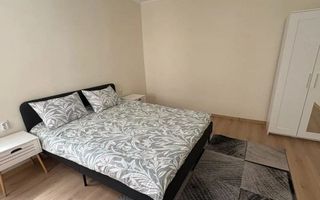 Casă centrală renovată, mobilată și utilată, zona Platinia - Poză 4