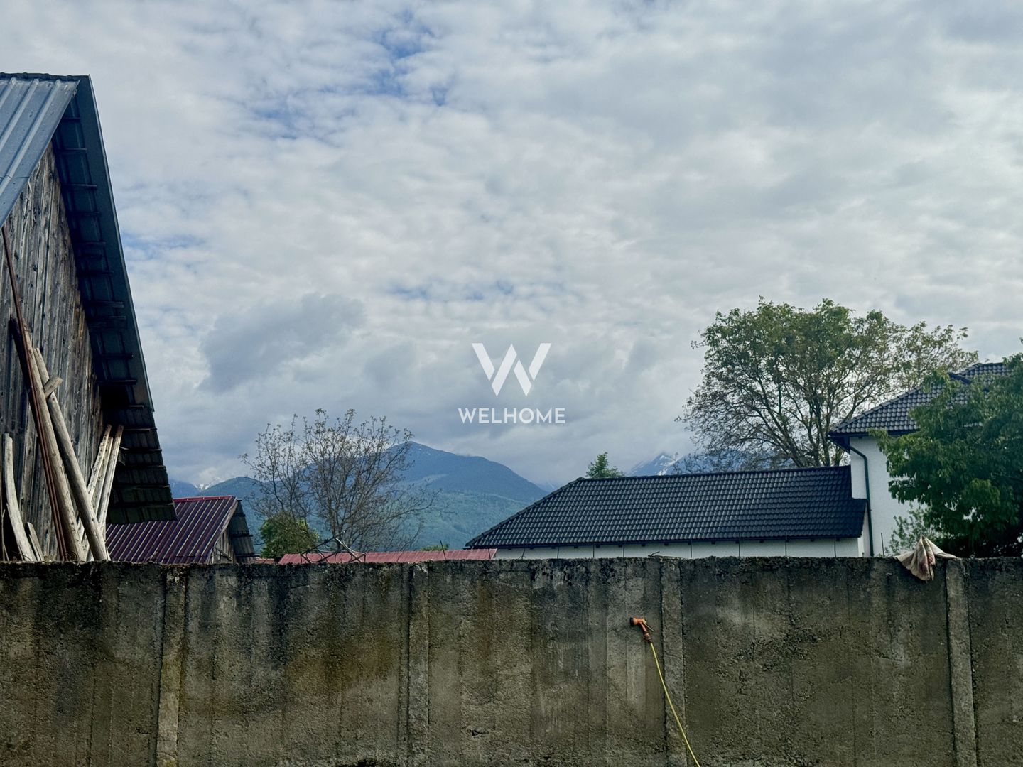 Casa individuala in Arpasu de Sus, teren mare, partial renovata - Poză 7