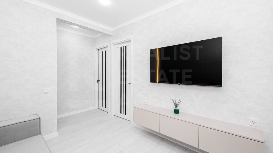 Vânzare, apartament, 2 camere, strada Hristo Botev, Botanica - Poză 1