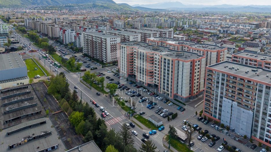 CORESI - Isaran | 3 camere 82 mp loc de parcare si boxa - Poză 29