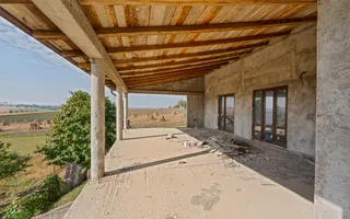 Casă P+1E, 402 mp, teren 3.600 mp, 17 km de Roman - PREȚ LA OFERTĂ! - Poză 12