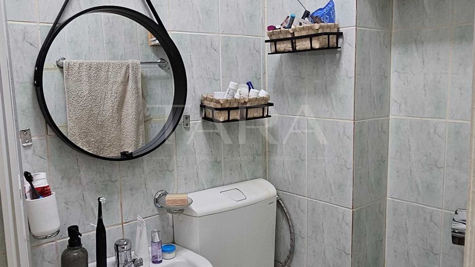 Garsonieră modernă, renovată, cartier Gruia, ideală pentru investiție. - Poză 4