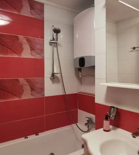 AP. 2 CAMERE STEFAN C.M, BOILER, BUCATARIE INCHISA, METROU 5 MINUTE - Poză 4