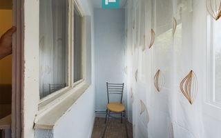 Apartament de vânzare cu 3 camere în Vlaicu - Poză 6