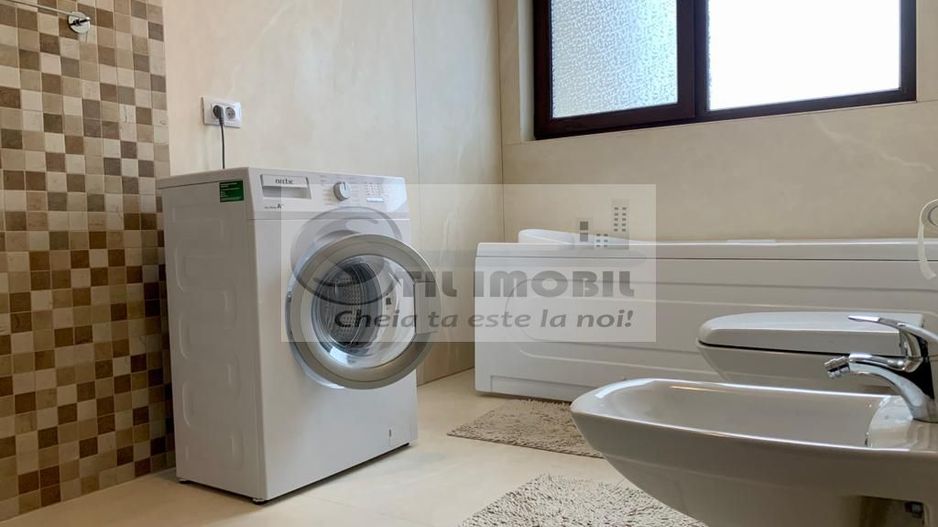 !!! PENTHOUSE POITIERS- TERASA -VIEW SUPERB ORASULUI- 580 EURO!!! - Poză 10