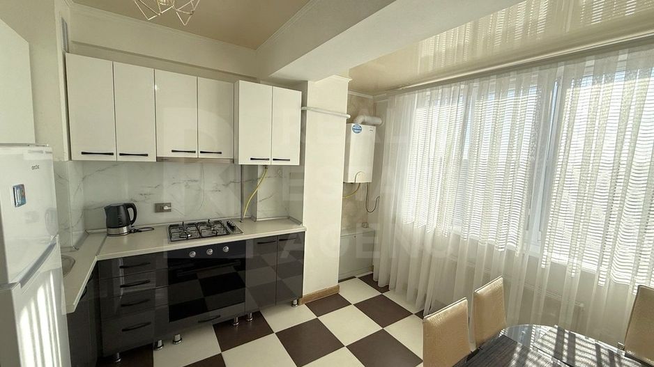 Chirie, apartament, 2 camere, str. Ion Creangă, Buiucani - Poză 1