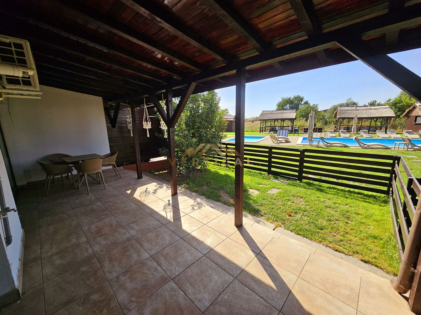 Vila de inchiriat cu 4 camere - comuna Berceni - Poză 4