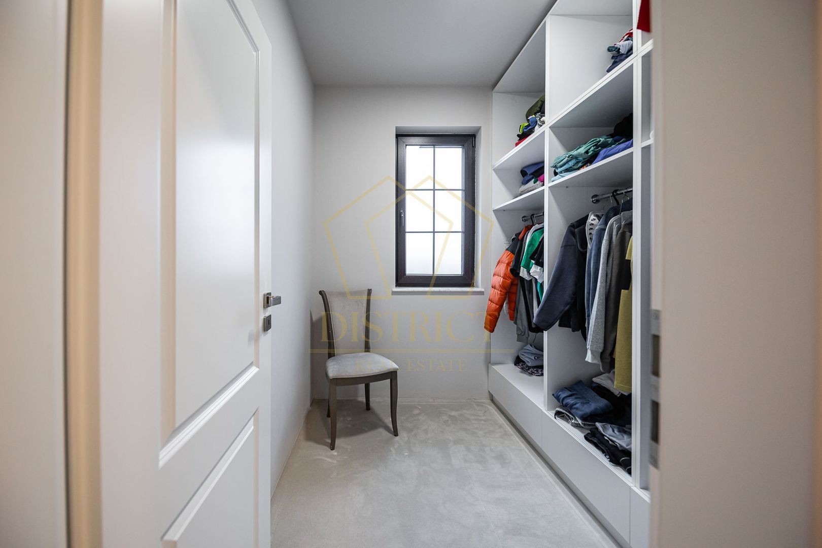 Vila exclusivista cu garaj si piscina I Dumbravita I Comison 0% - Poză 20