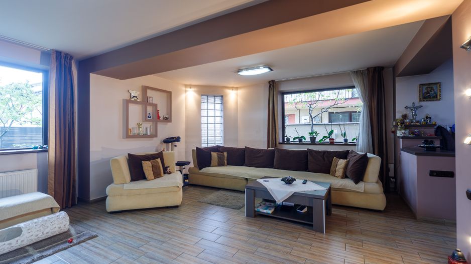 Vânzare, Duplex, 8 camere, zona Militari - Poză 2