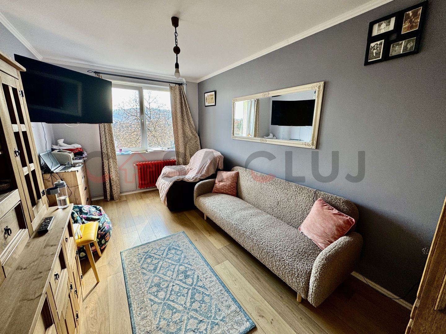 Apartament modern cu 3 camere, zona Hotel Royal ! - Poză 2