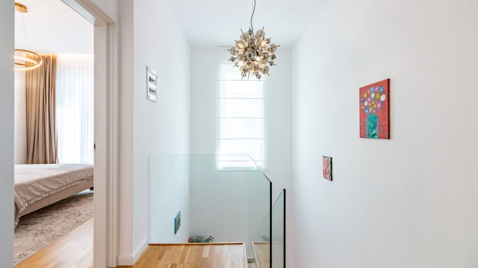 Vânzare casă modernă cu 5 camere | Corbeanca | Grădină și confort - Poză 17