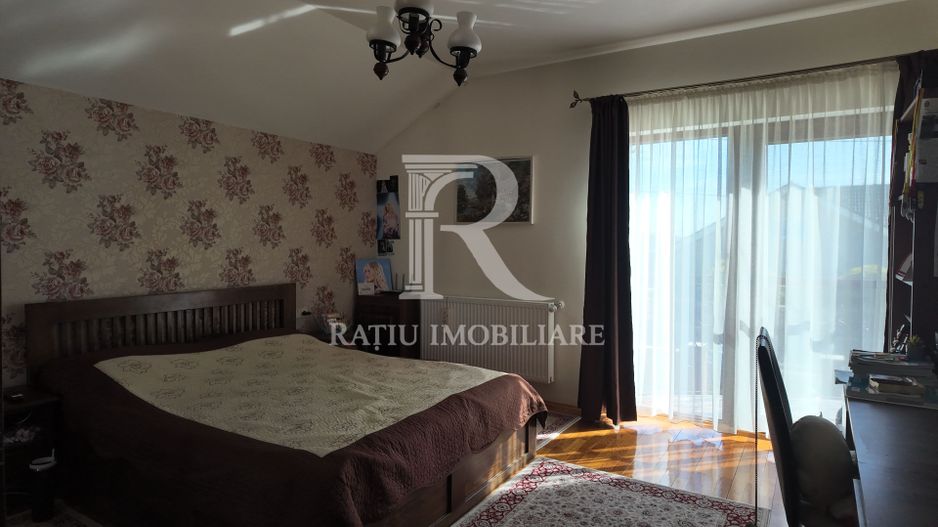 Casă spațioasă cu etaj | 204 mp | Teren 594 mp | Sântandrei - Poză 11
