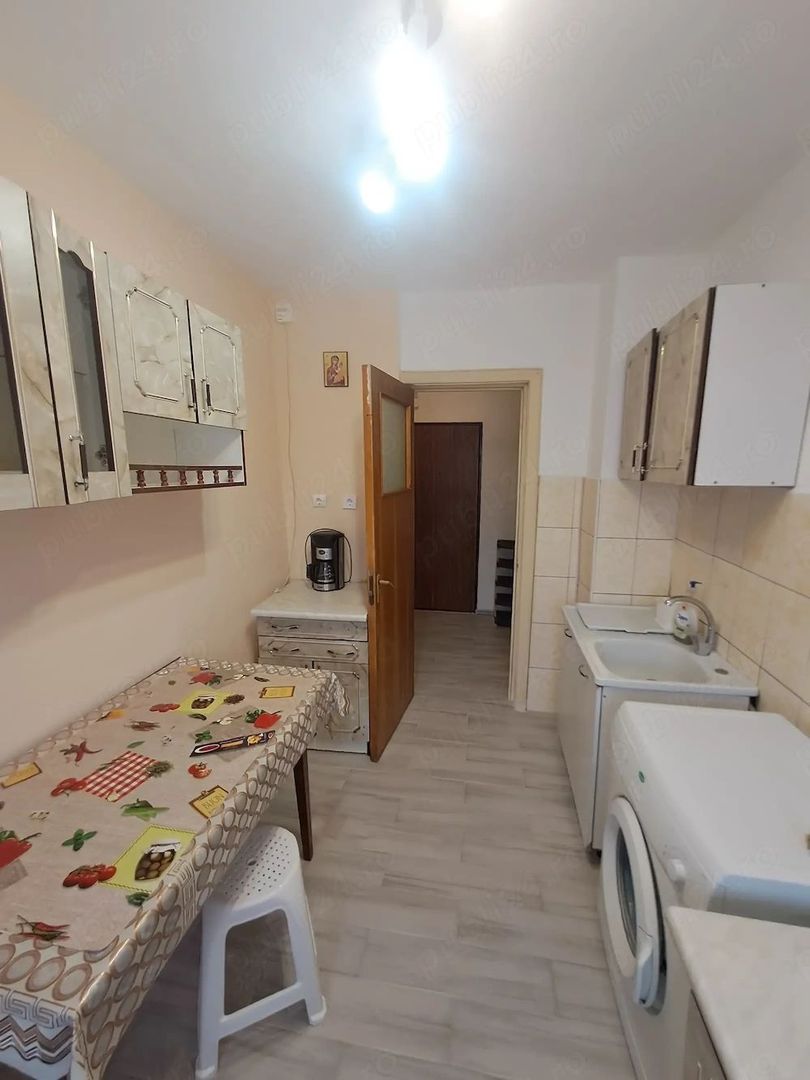 2 camere decomandat, renovat, bloc reabilitat, langa Auchan Titan - Poză 8