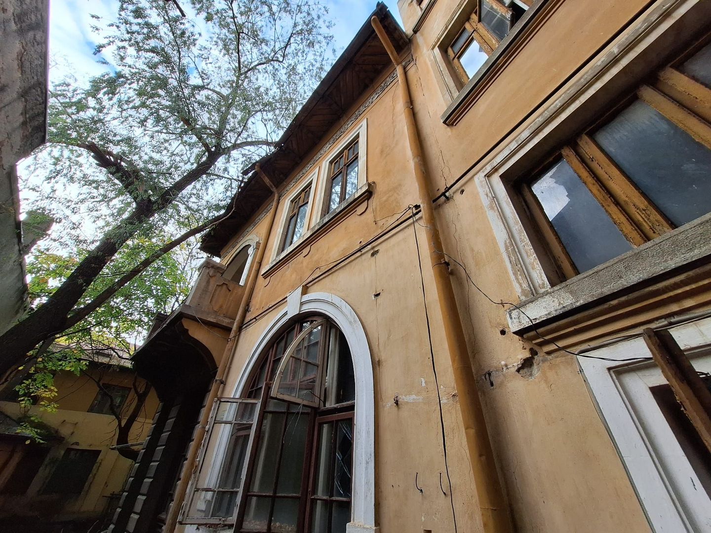 Proprietate Prestigioasa 700 mp - 344 mp teren Pache - Ferdinand - Poză 10