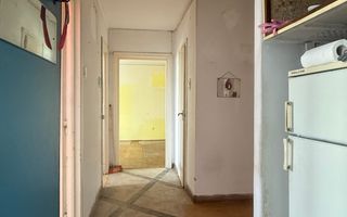 Apartament cu 2 camere decomandat in centrul orasului - Poză 8