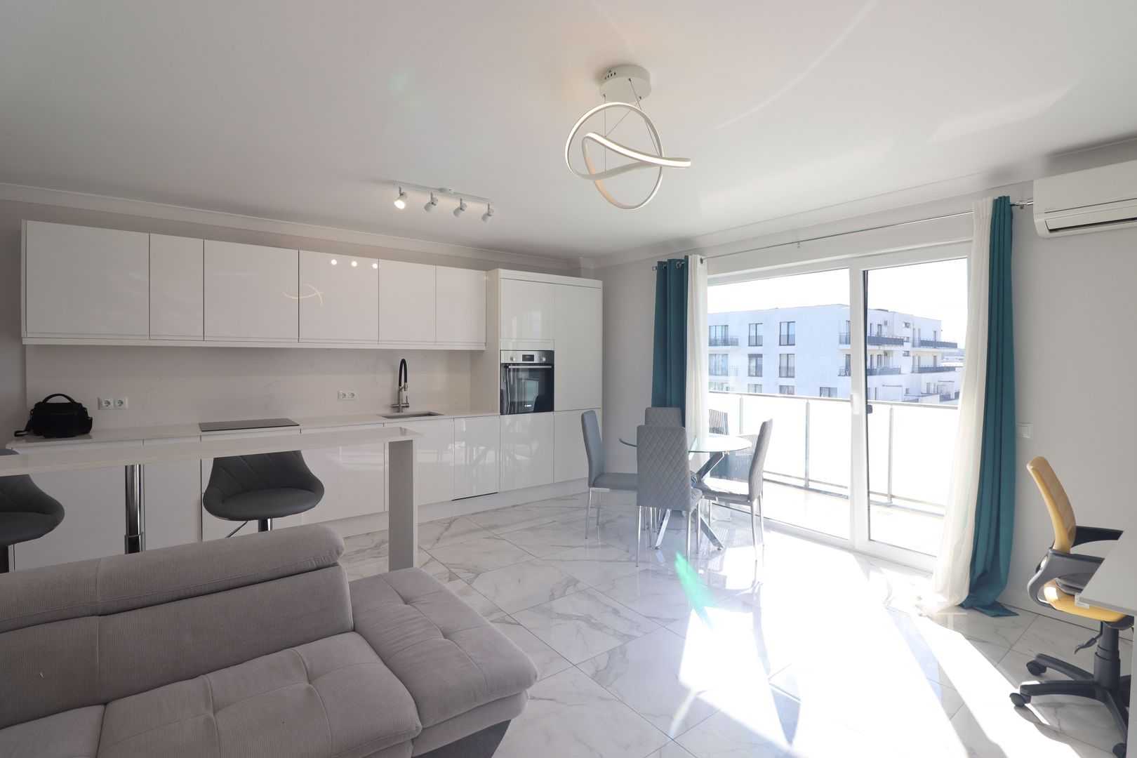 Apartament cu 2 camere si dressing, de vanzare, zona Omv Calea Turzii! - Poză 4